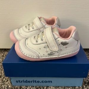Brand new stride rite sneakers size 5w
